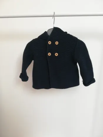 Veste à capuche kiabi 1-3mois