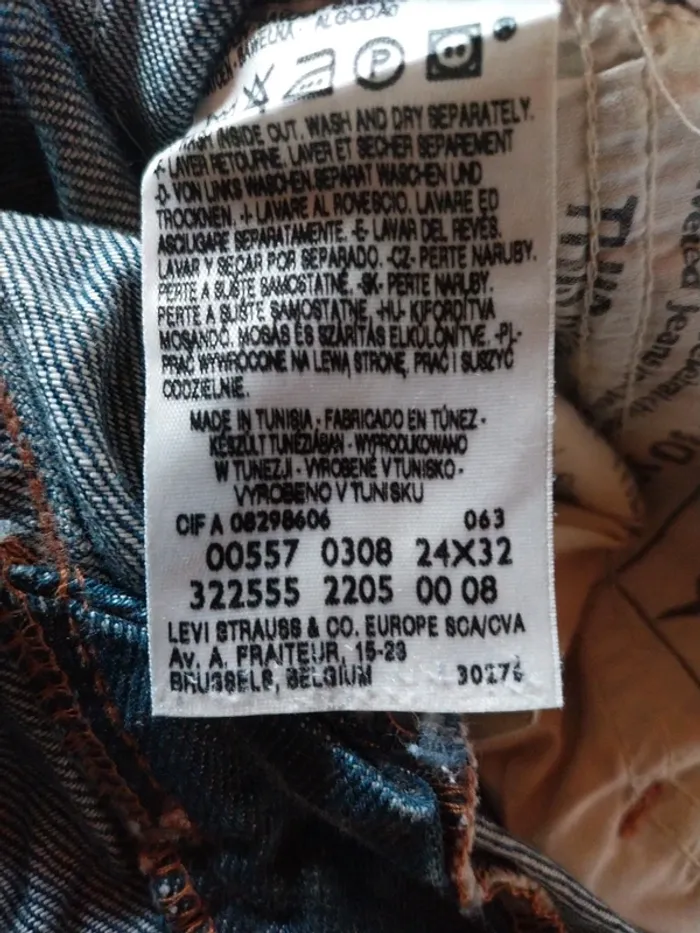 Jean's Levis 557 EVE . 24/32 - photo numéro 5
