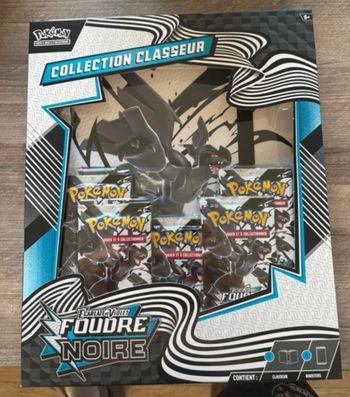Coffret classeur foudre noire scellé Pokémon
