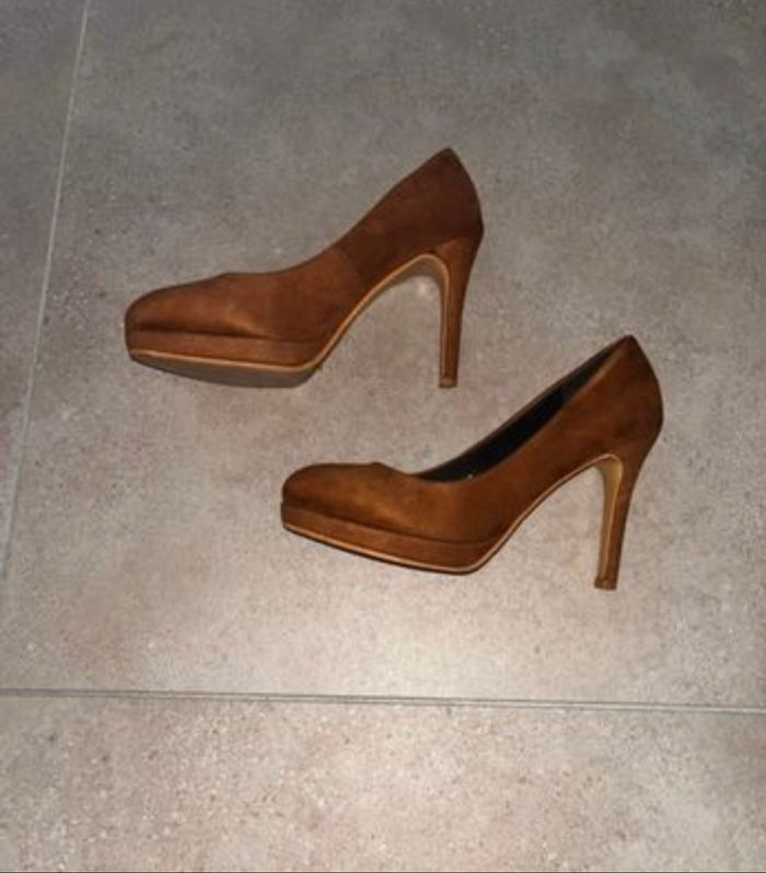 Escarpin beige  camel taille 37 en bon état - photo numéro 5