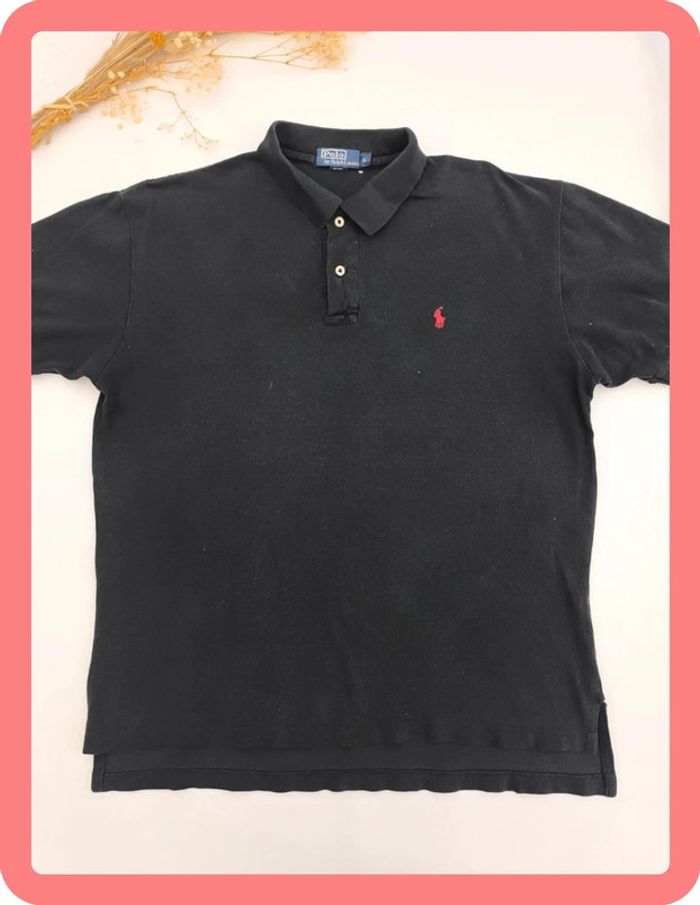 Polo Ralph Lauren homme taille L Noir logo rouge - trou en photo - photo numéro 2