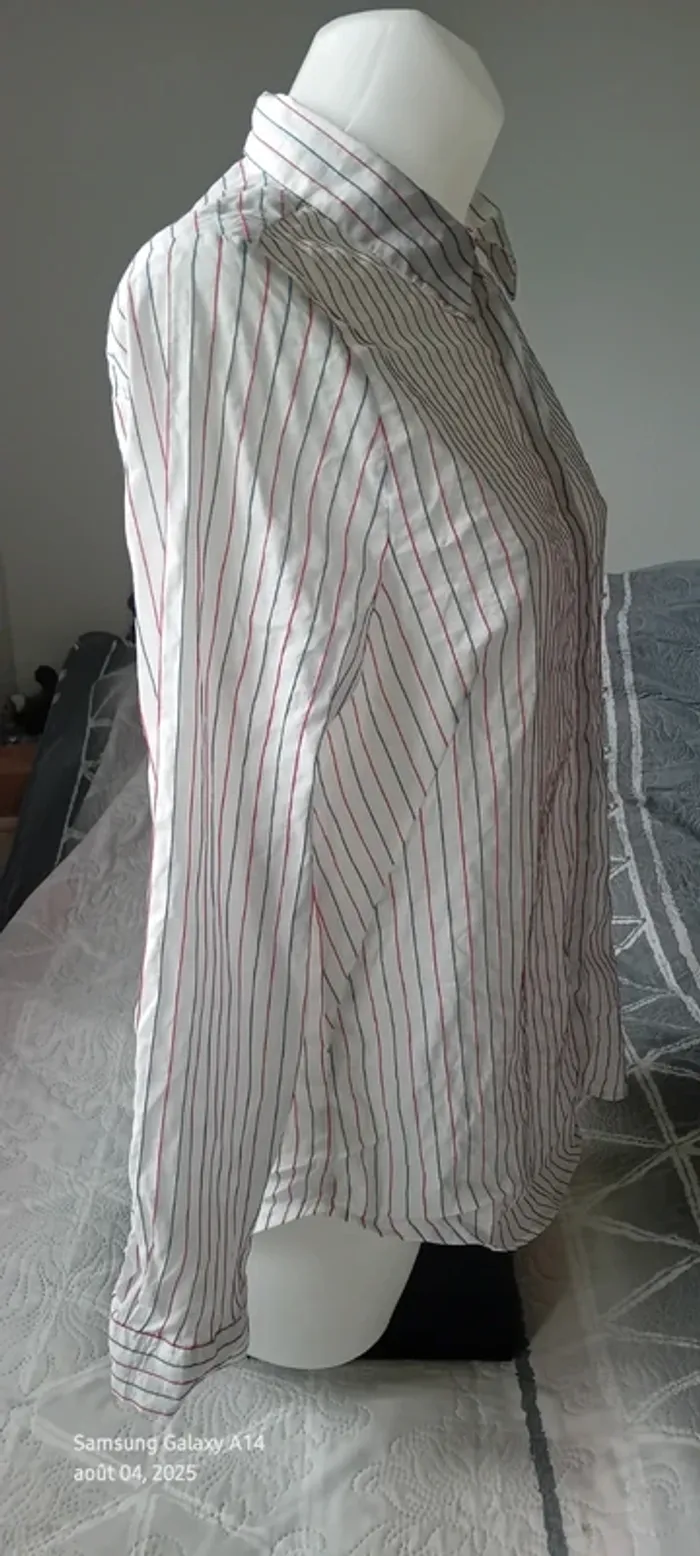 Chemise longue manches longues avec rayures bleu blanc rouge blanche femme 44 phildar - photo numéro 4
