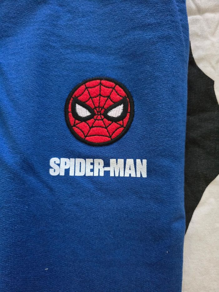 Jogging spiderman 6ans - photo numéro 3