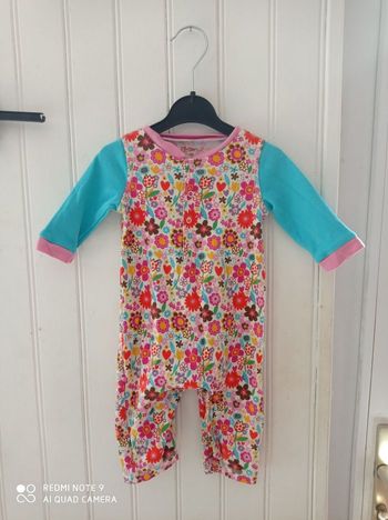 Pyjama manches longues taille 6 mois