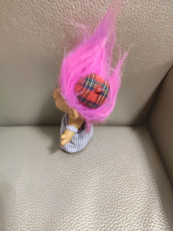 poupée troll cheveux rose - photo numéro 2