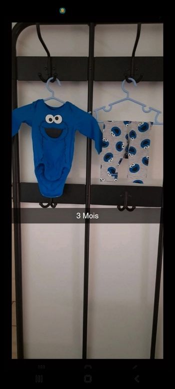 Bodies plus leggings taille 3 Mois