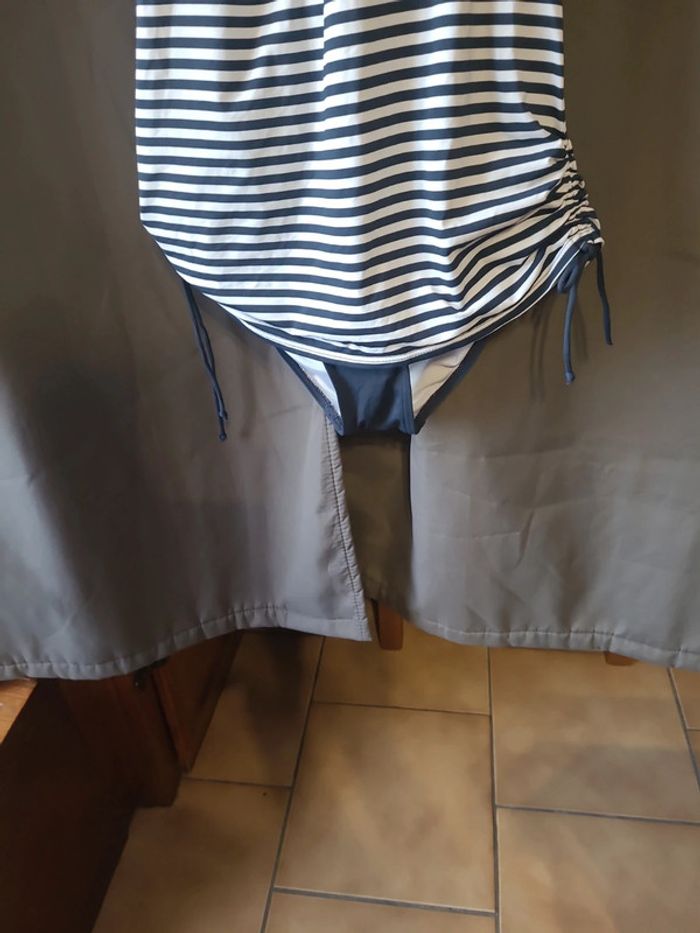Maillot de bain grossesse T40 - photo numéro 3