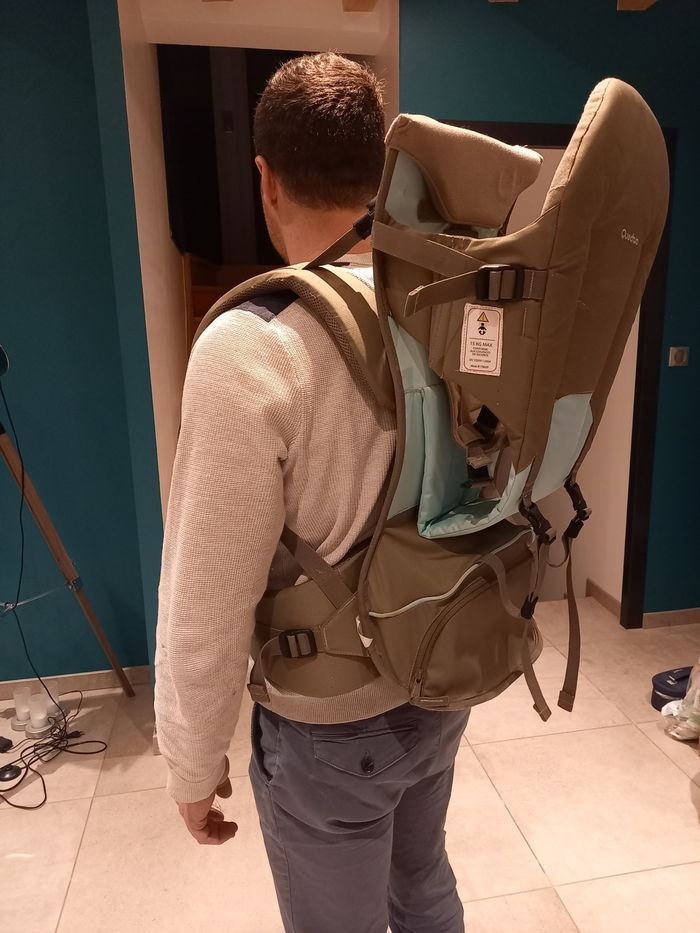 Porte bébé de randonnée quechua forclaz 300 - photo numéro 2