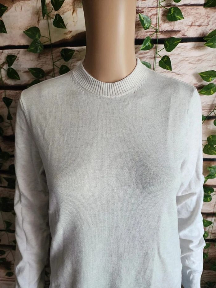 🌸Pull fin blanc creme H&M Taille 34🌸 - photo numéro 2