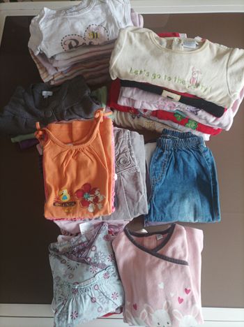 Lot revendeur fille 12 mois  (57 articles)