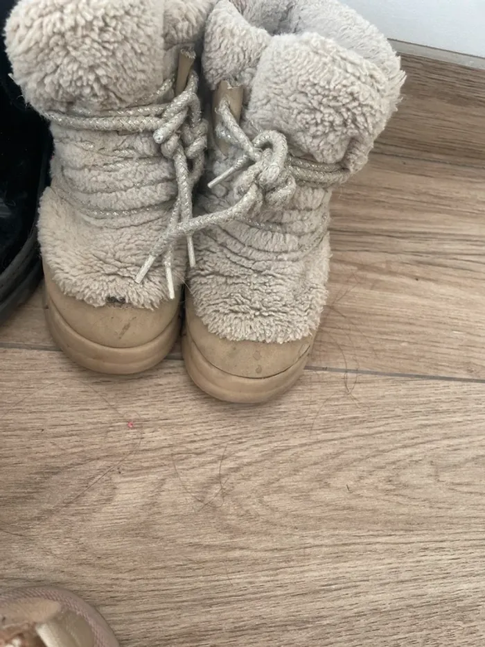 Lot Boots hivers fourrures - photo numéro 8