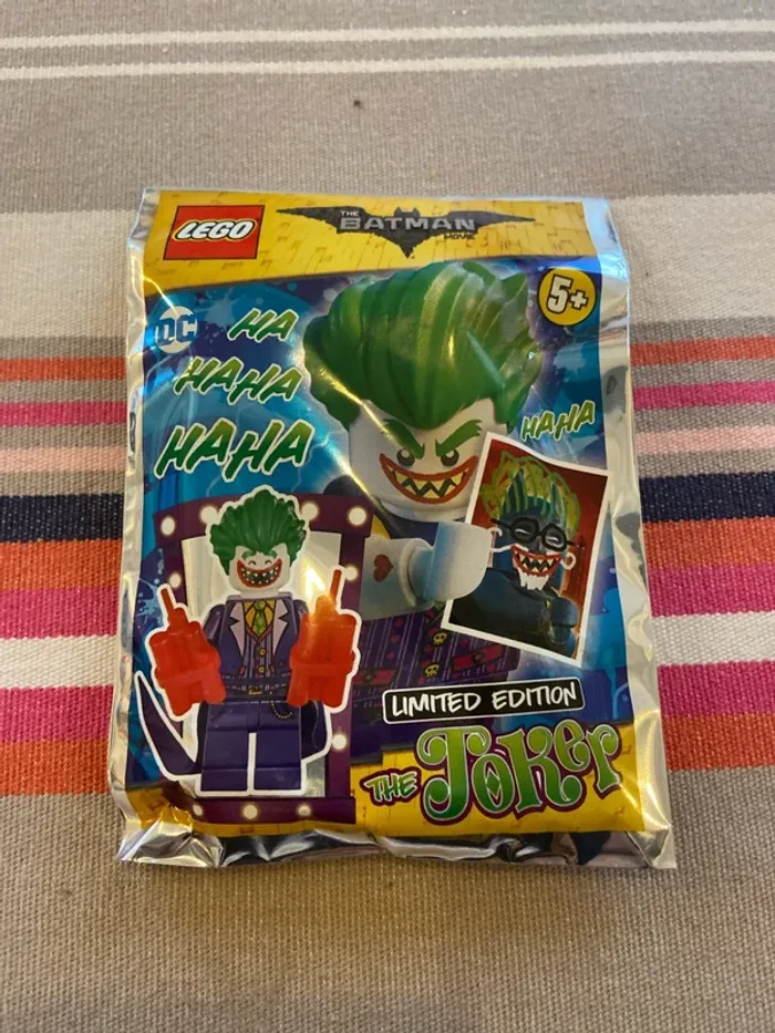 Lego minifig Thé Joker