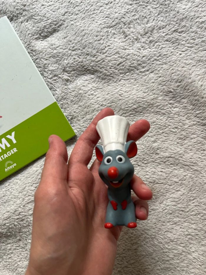 Mes premiers amis Disney livre et sa figurine - photo numéro 2