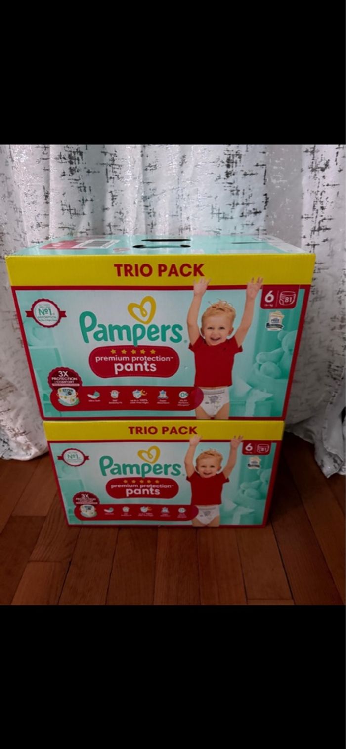 Lot de 2 cartons de couches Pampers taille 6
