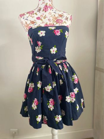 Robe bustier style patineuse fleuri