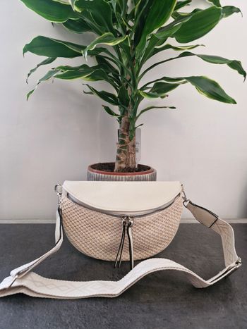 Sac banane tissé beige