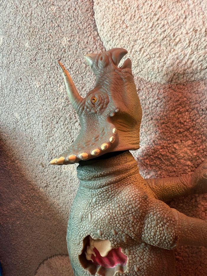Tricératops kenner 1993 - photo numéro 4