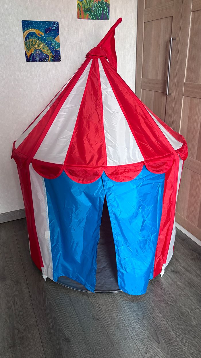 Tente chapiteau de cirque - photo numéro 2