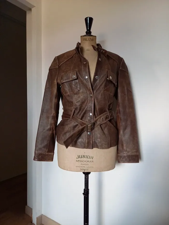 Magnifique veste en cuir vintage