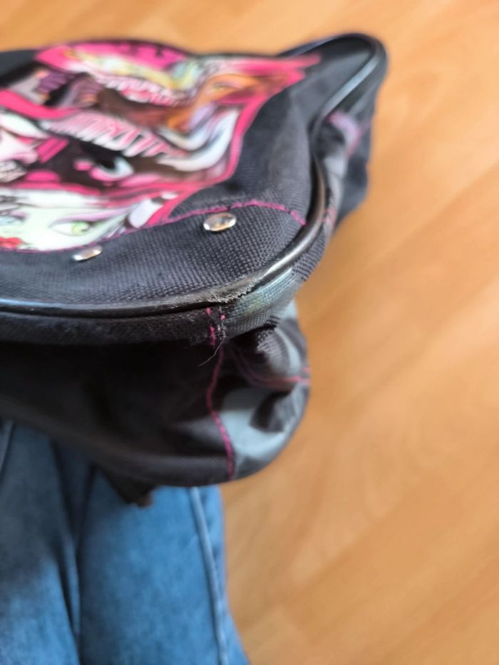 Sac à dos Monster High noir - photo numéro 9