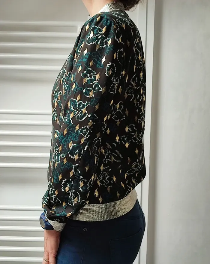 Jolie veste type bombers mi saison Taille 1 - photo numéro 4