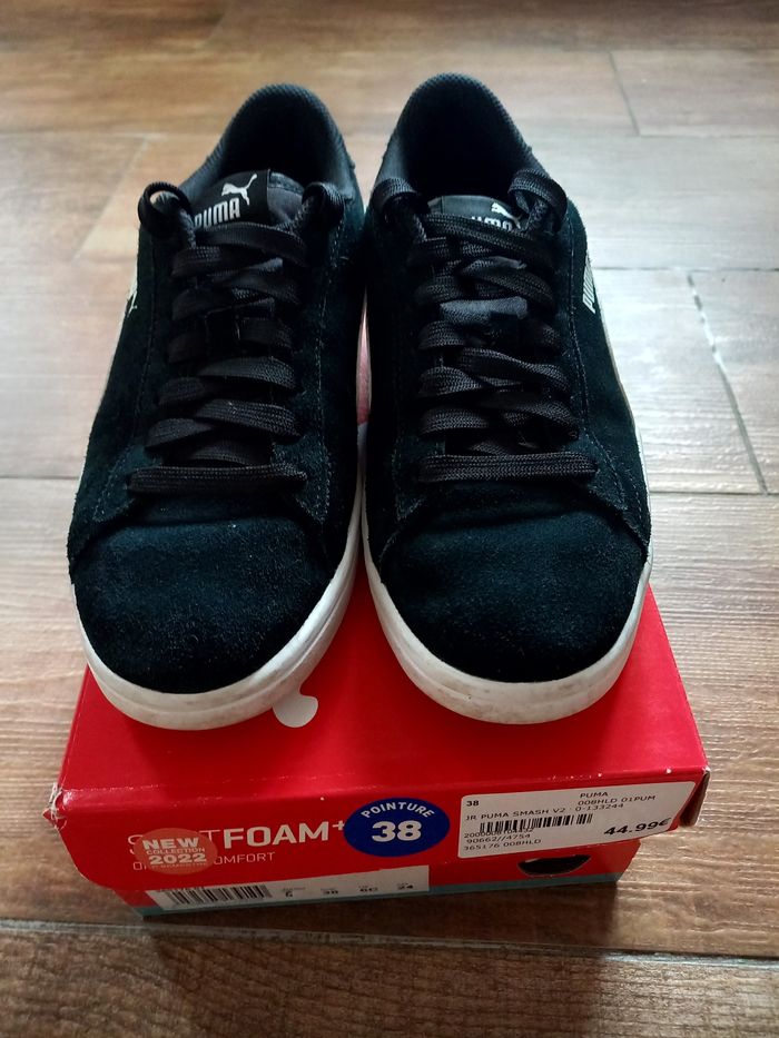 Puma Smash v2. Taille 38 - photo numéro 5