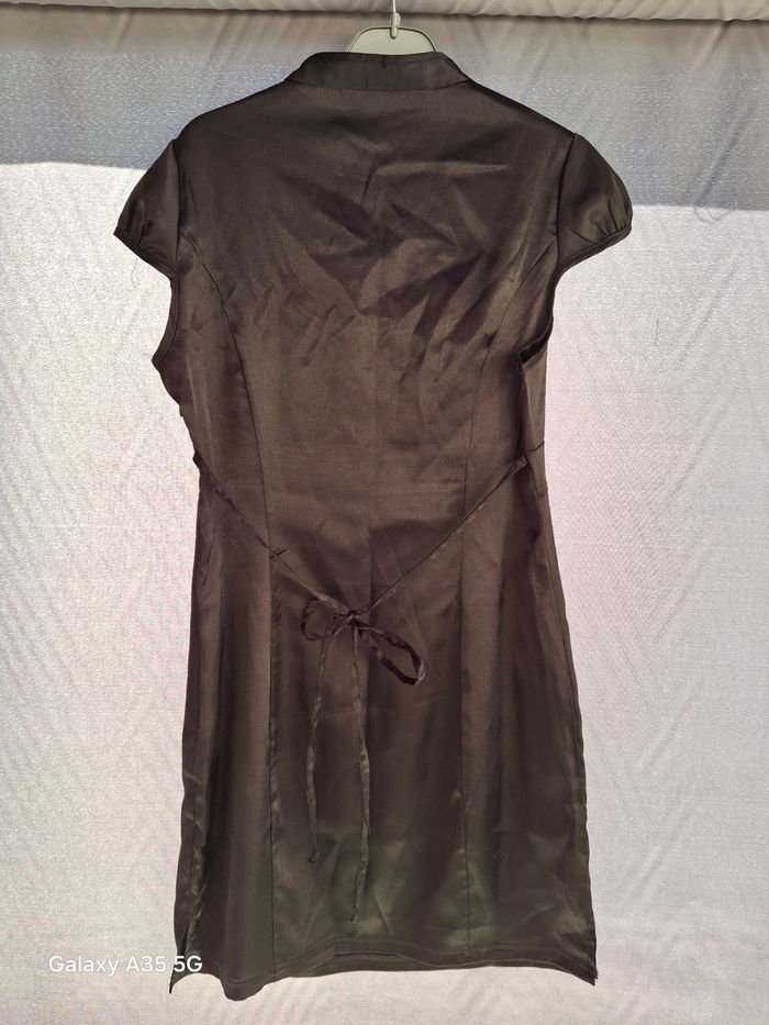 Robe courte t40 - photo numéro 4