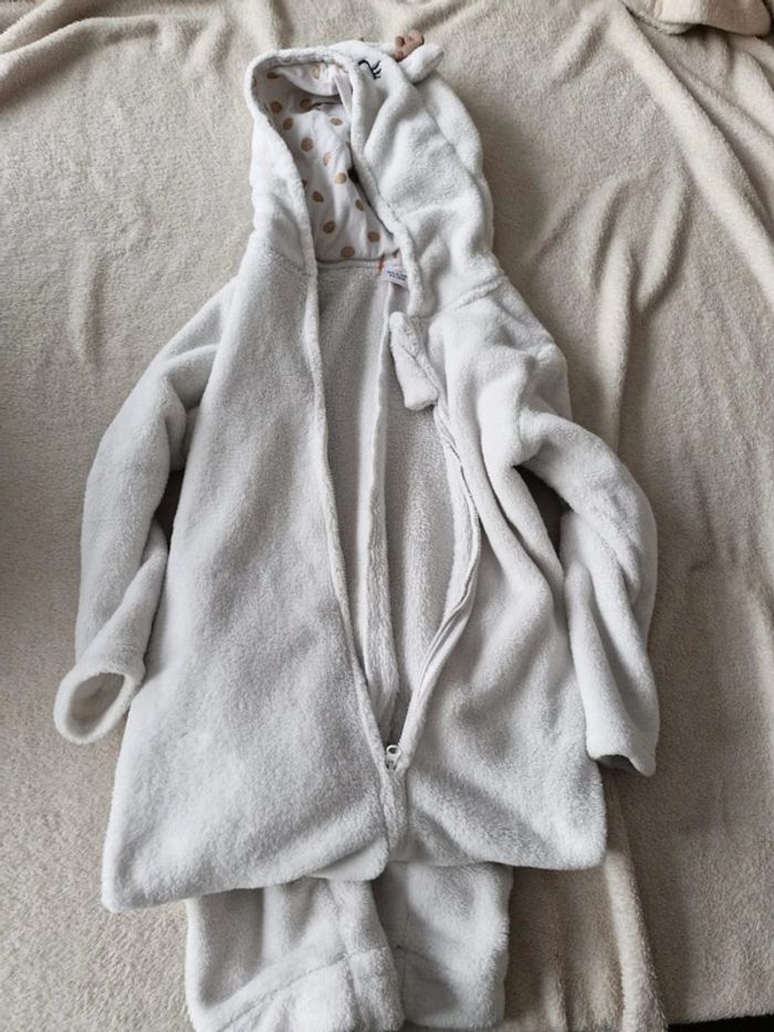 Pyjama 1 pièce 8ans - photo numéro 3