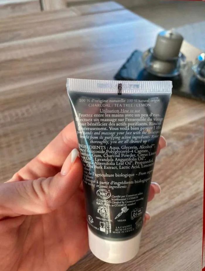 Gelée noire nettoyante - photo numéro 8