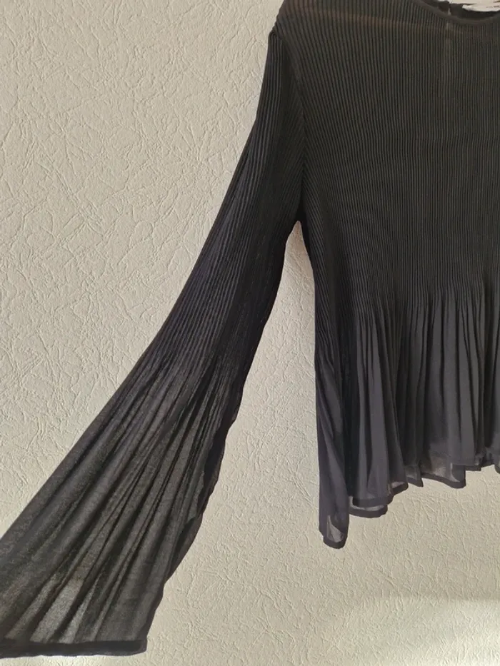 Blouse noire - photo numéro 6