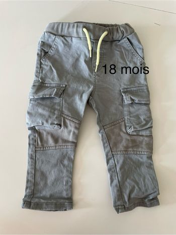 Pantalon cargo