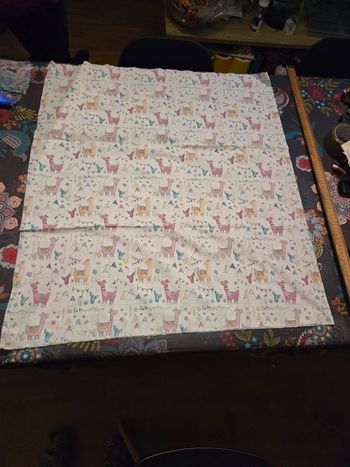 Morceaux de tissus motif lama