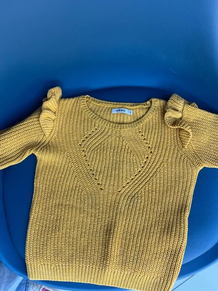 Pull en tricot - photo numéro 2