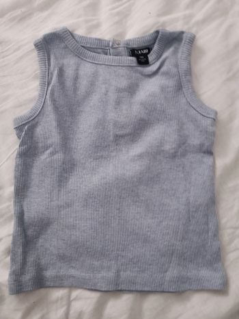 Débardeur bleu ciel