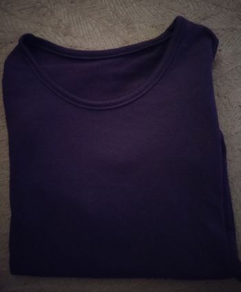 Haut manches longues violet "Kaan" en très bon état