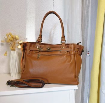 Grand sac en cuir vachette camel 