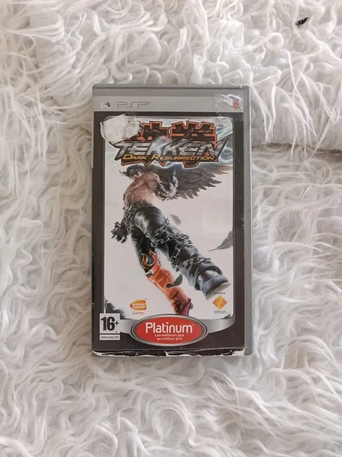 Jeu Tekken dark résurrection sur psp