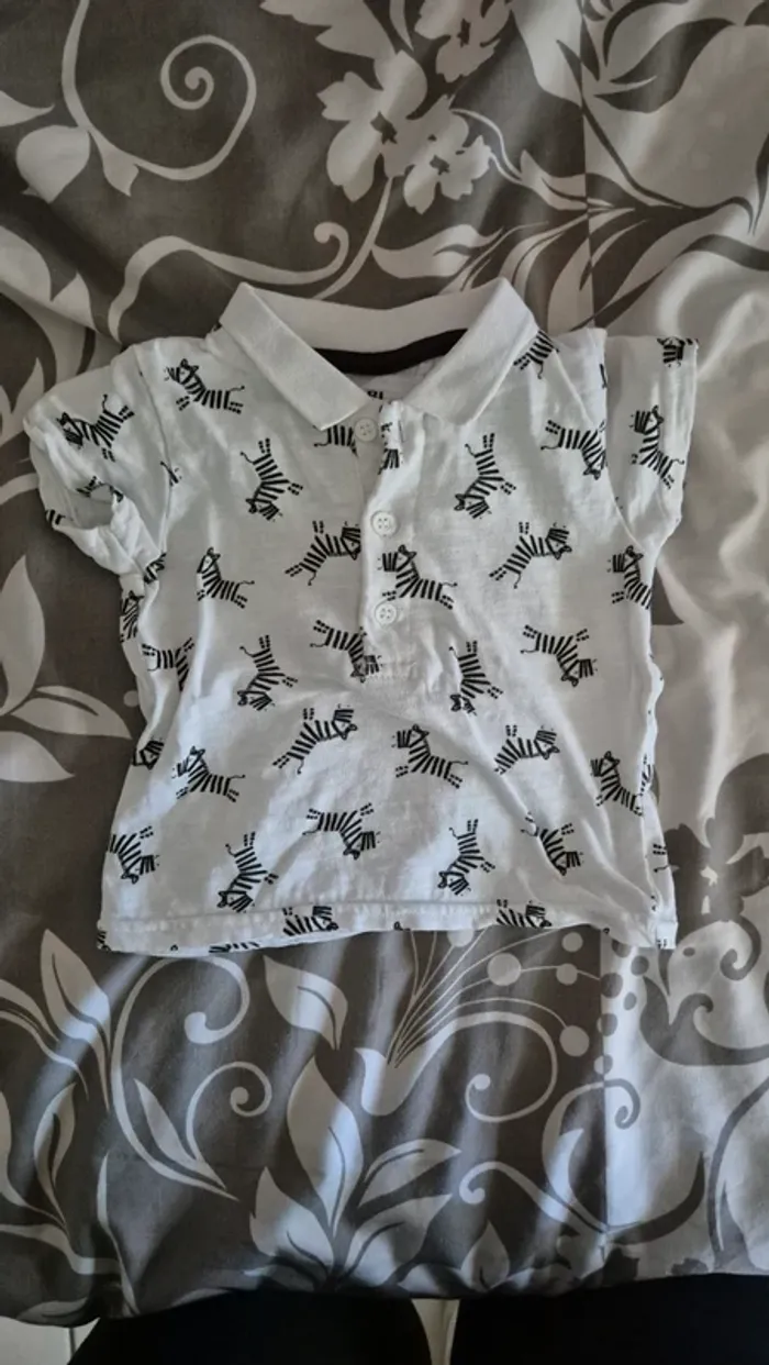 Lot t-shirts garçon 6 mois - photo numéro 2