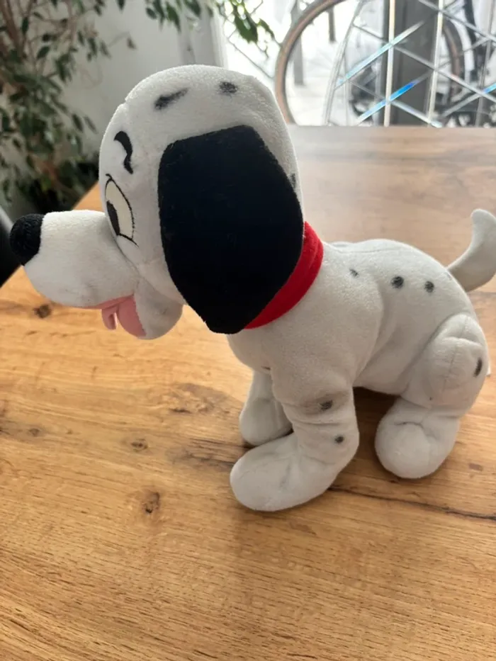 Peluche 101 dalmatiens Disney - photo numéro 2