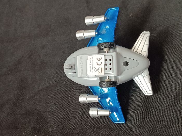 Avion métal - photo numéro 5