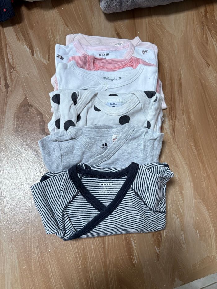 Lot 7 bodies manches longues 3 mois