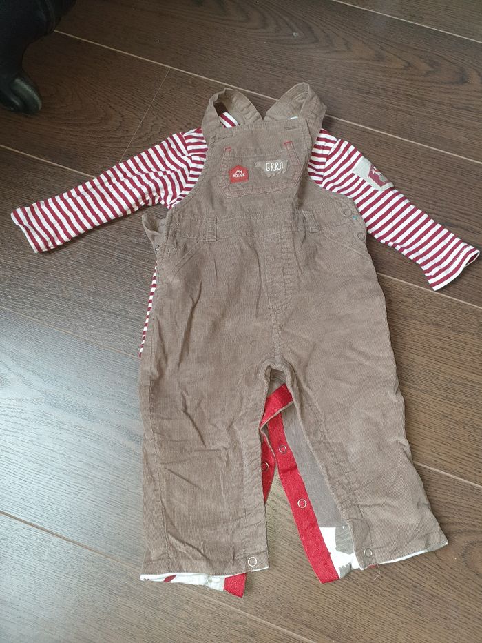 ensemble salopette et maillot manches longues