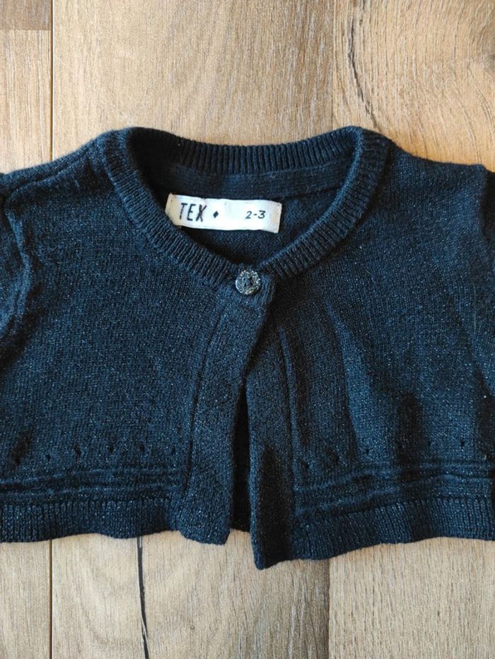 Boléro fin pailleté 3 ans en TBE tex - photo numéro 2