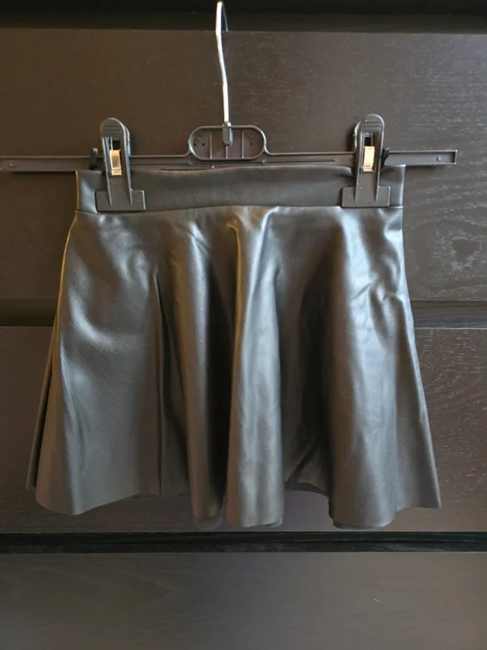 jupe simili cuir C&A