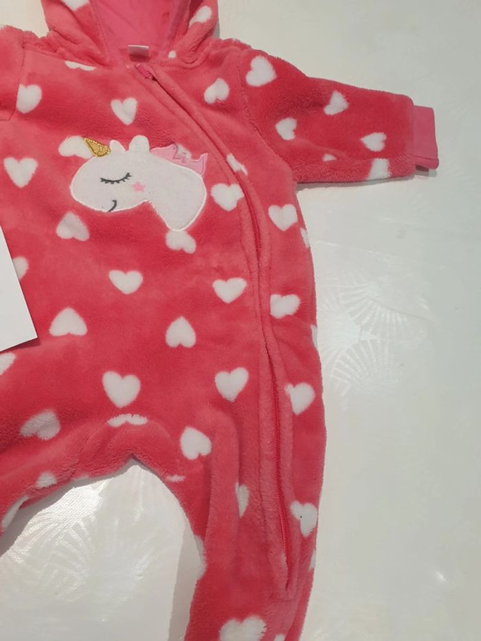 Sur combinaison licorne - photo numéro 3