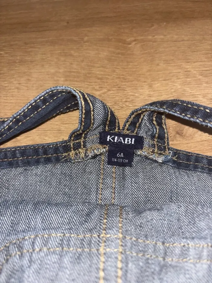 Robe. - photo numéro 2