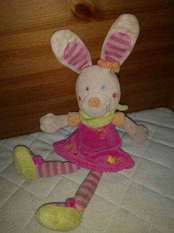 Peluche lapine