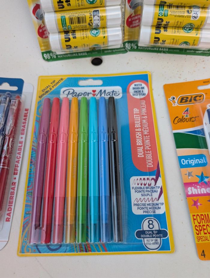 Lot neuf de fournitures scolaires - photo numéro 4