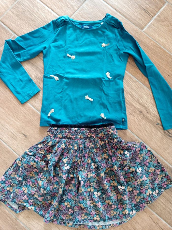 Ensemble jupe liberty noire et 2 tee shirt manches longues ( noir et bleu canard), 6 ans - photo numéro 2