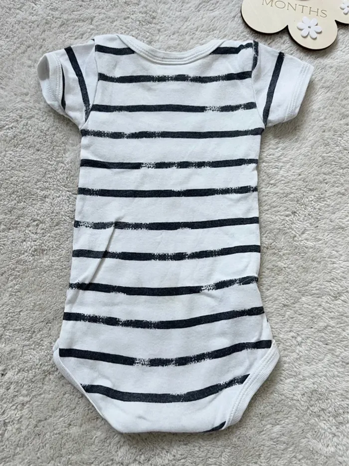 Lot body petit bateau 3 mois - photo numéro 4